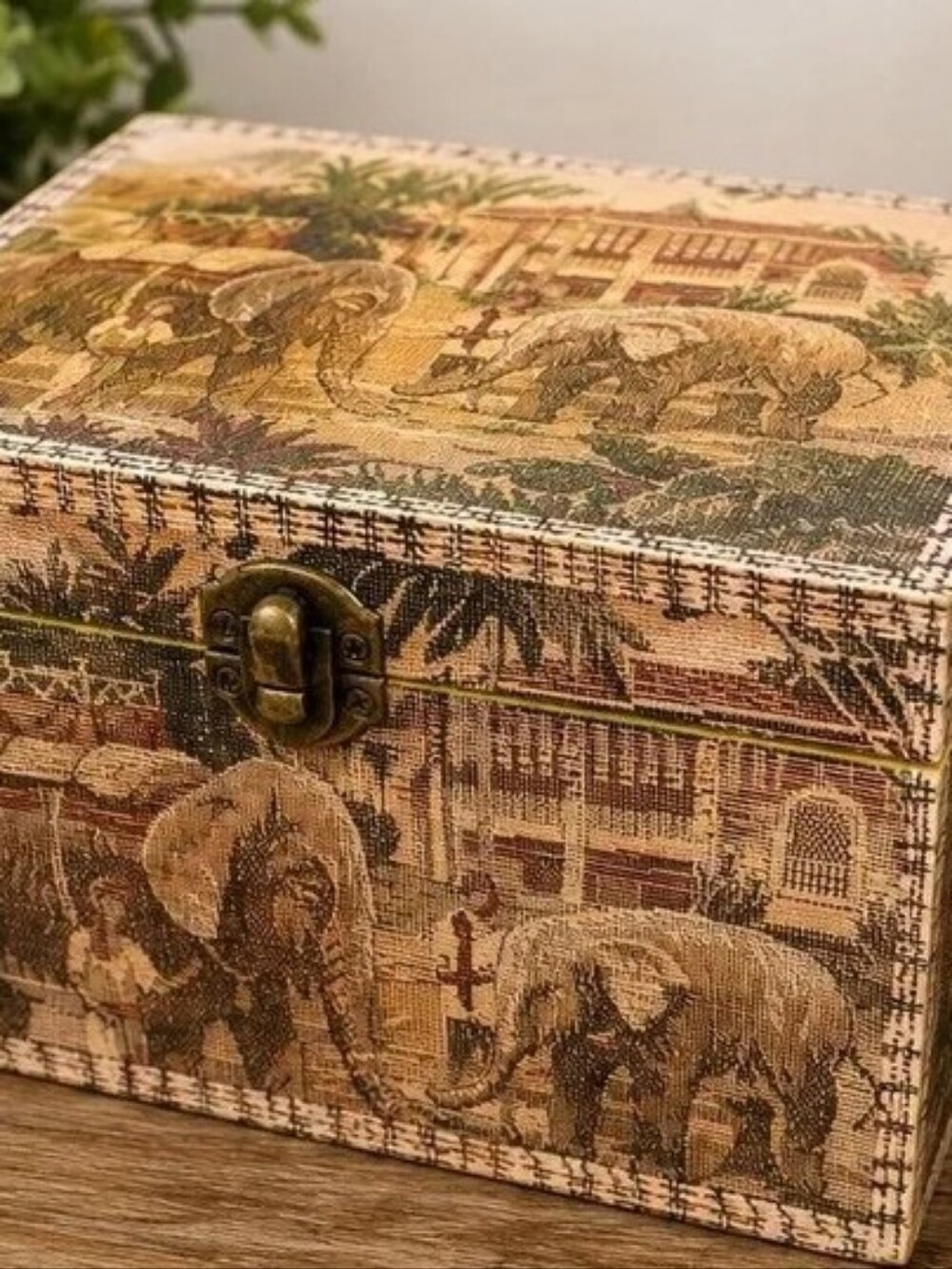 Decorative Safari Elephant Wooden Keepsake Jewelry Storage Box